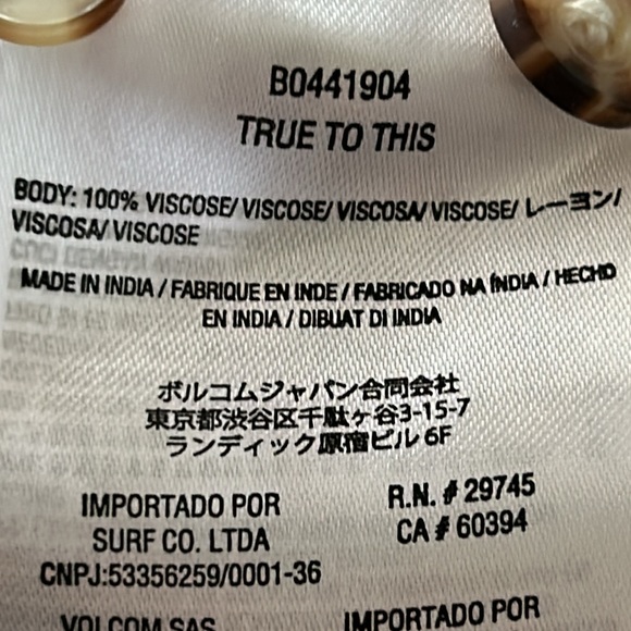 Volcom Juniors Button Up Cropped Striped Short Sleeve Shirt Size L - Picture 10 of 10